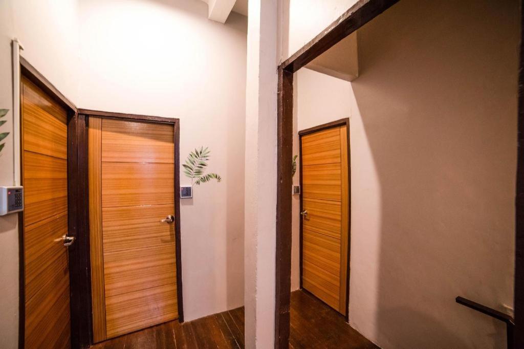 Oyo 480 Lemon Siam Hostel Bangkok Extérieur photo